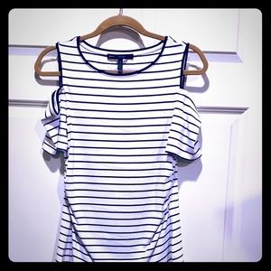 NWOT White House Black Market cold shoulder small classic stripe stretch top